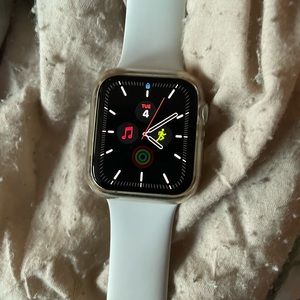 Apple Watch SE Silver Aluminum
